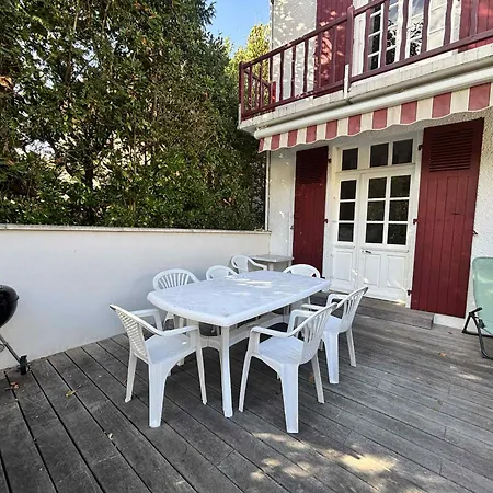 Сasa de vacaciones Charmante Maison De Proche Plage, Terrasse Et Jardin - Fr-1-194-88 *